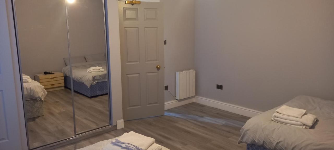 Flat Centre Of Town North Bridge Apartment Edinburgh Bagian luar foto
